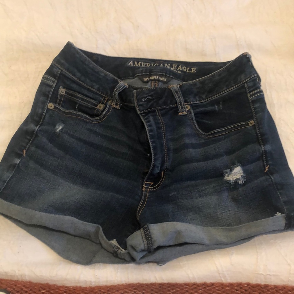 American Eagle high-waisted shorts